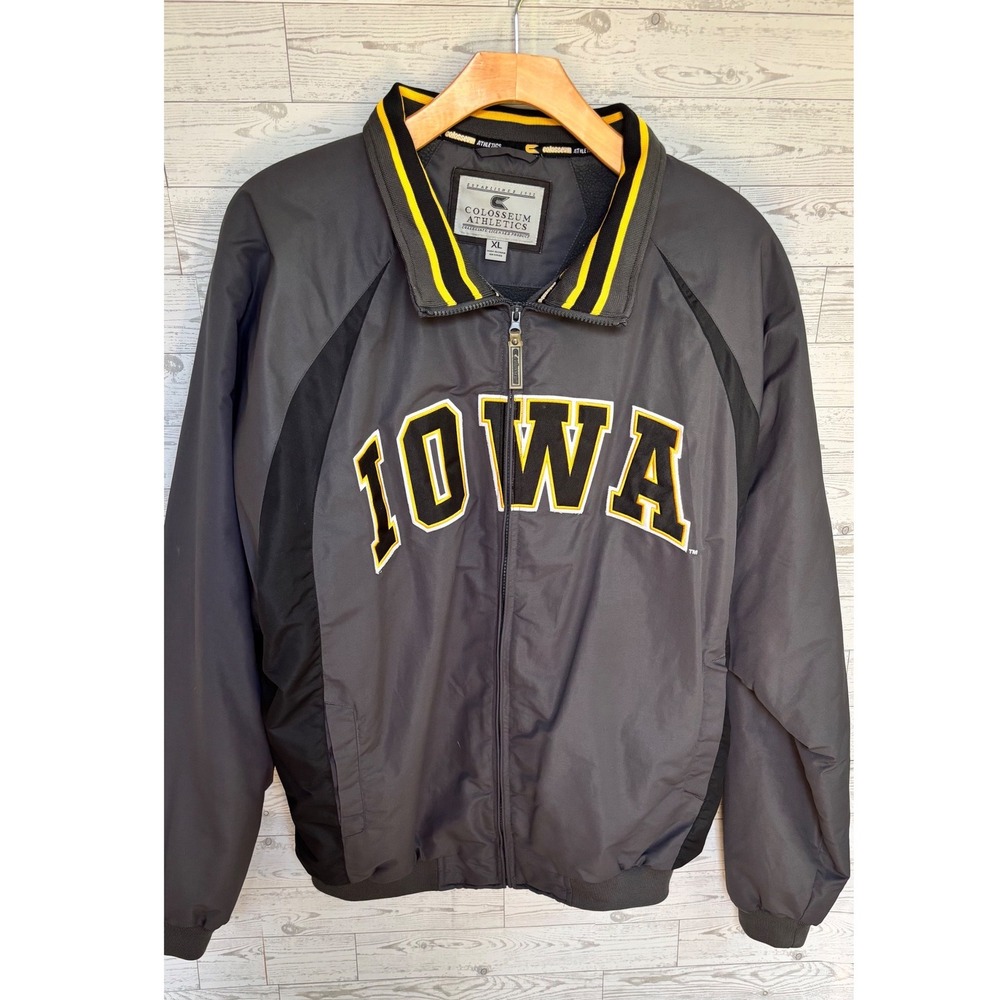 Iowa Hawkeyes Coat Colosseum Varsity Jacket lined Mens XL tailgate Bomber